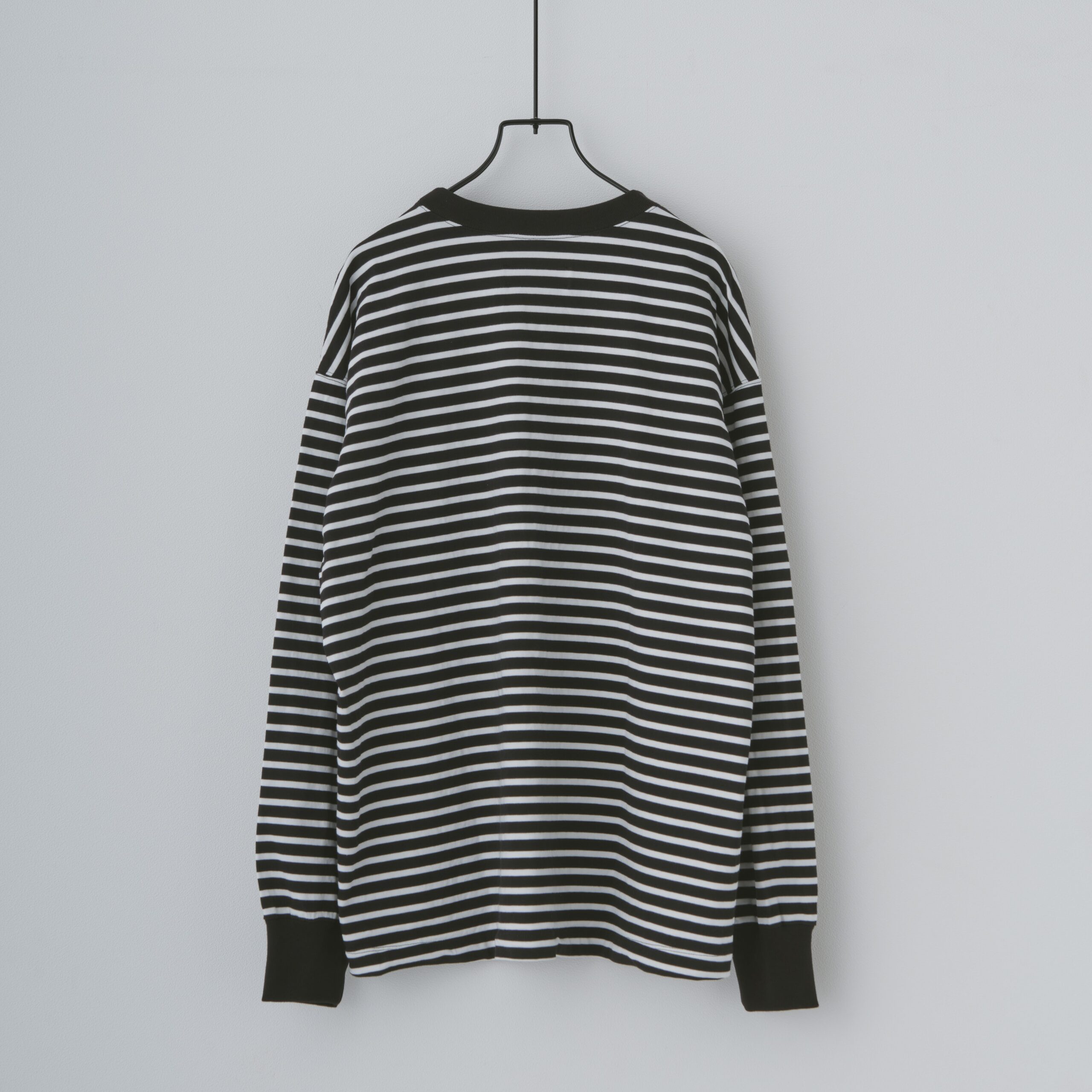 DEVIN L/S TEE “border”