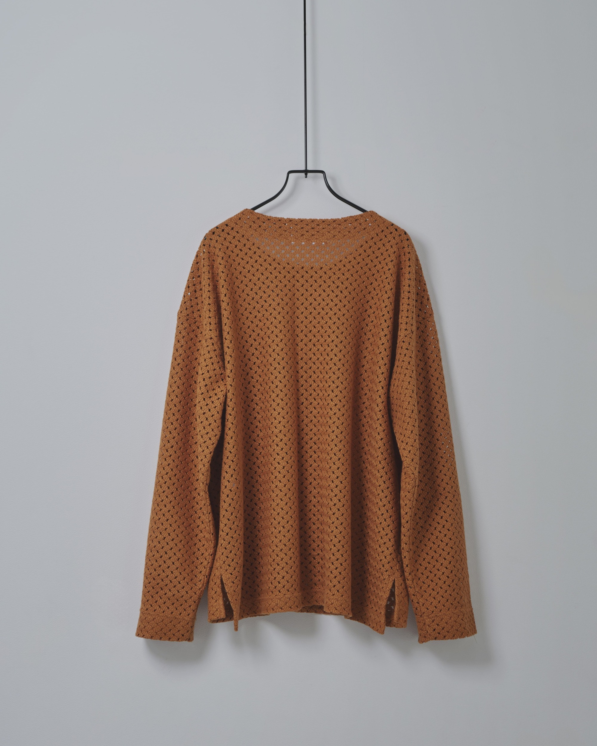 ARON  KNIT