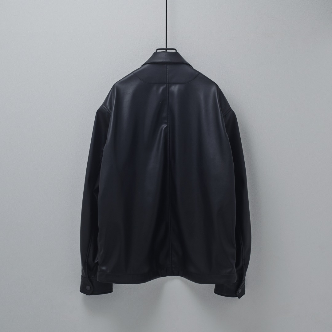 JENS SHORT BLOUSON “vegan leather”