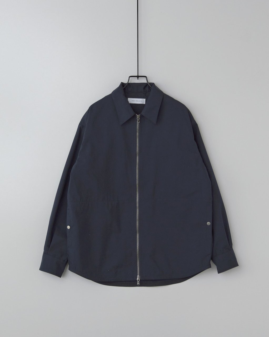 RELIABLE ZIP SHIRCKET”SOLID”