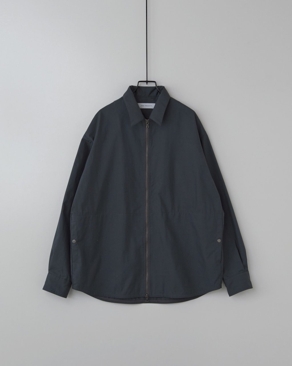 RELIABLE ZIP SHIRCKET”SOLID”